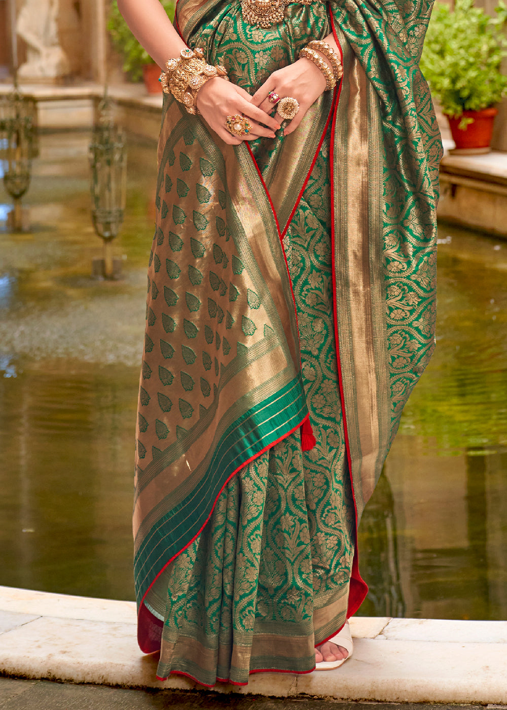 Shades Of Green Zari Woven Banarasi Silk Saree