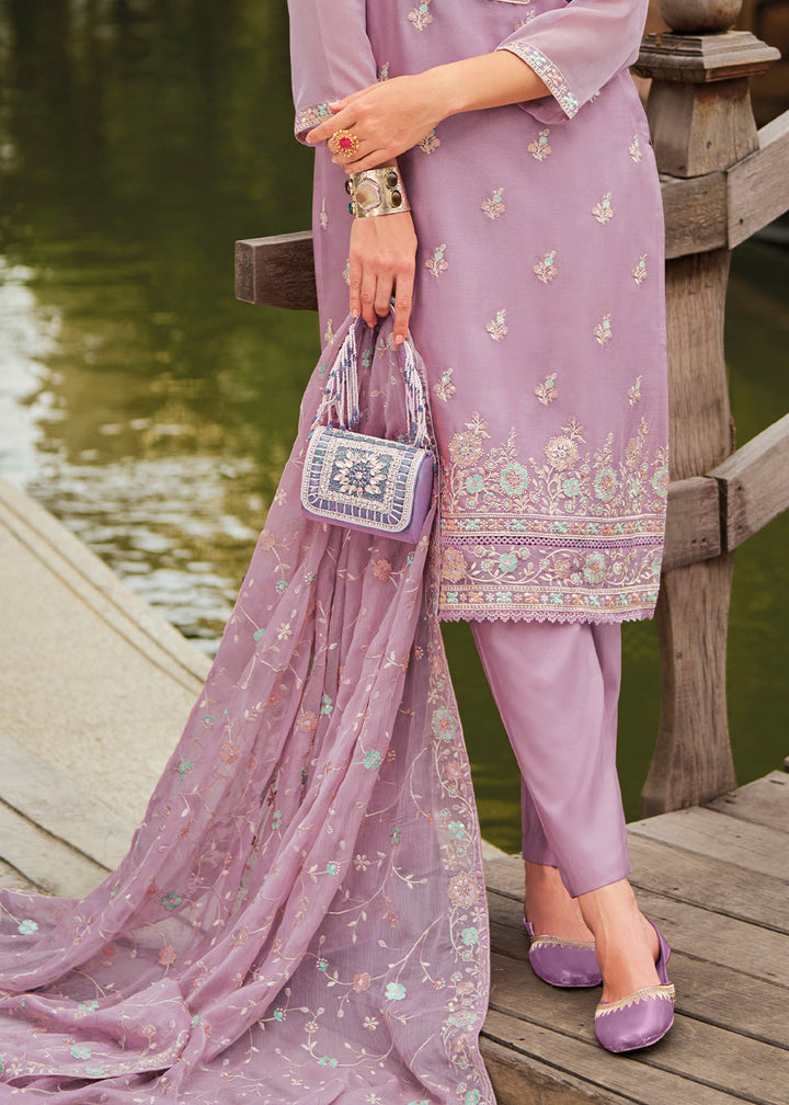 Floral Purple Chiffon Suit having Beautiful Embrodery work