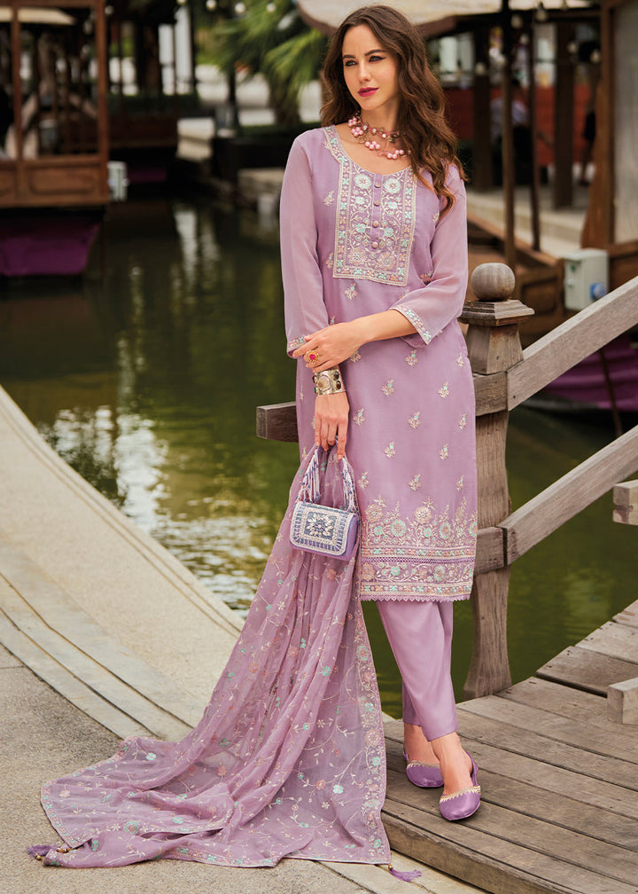 Floral Purple Chiffon Suit having Beautiful Embrodery work