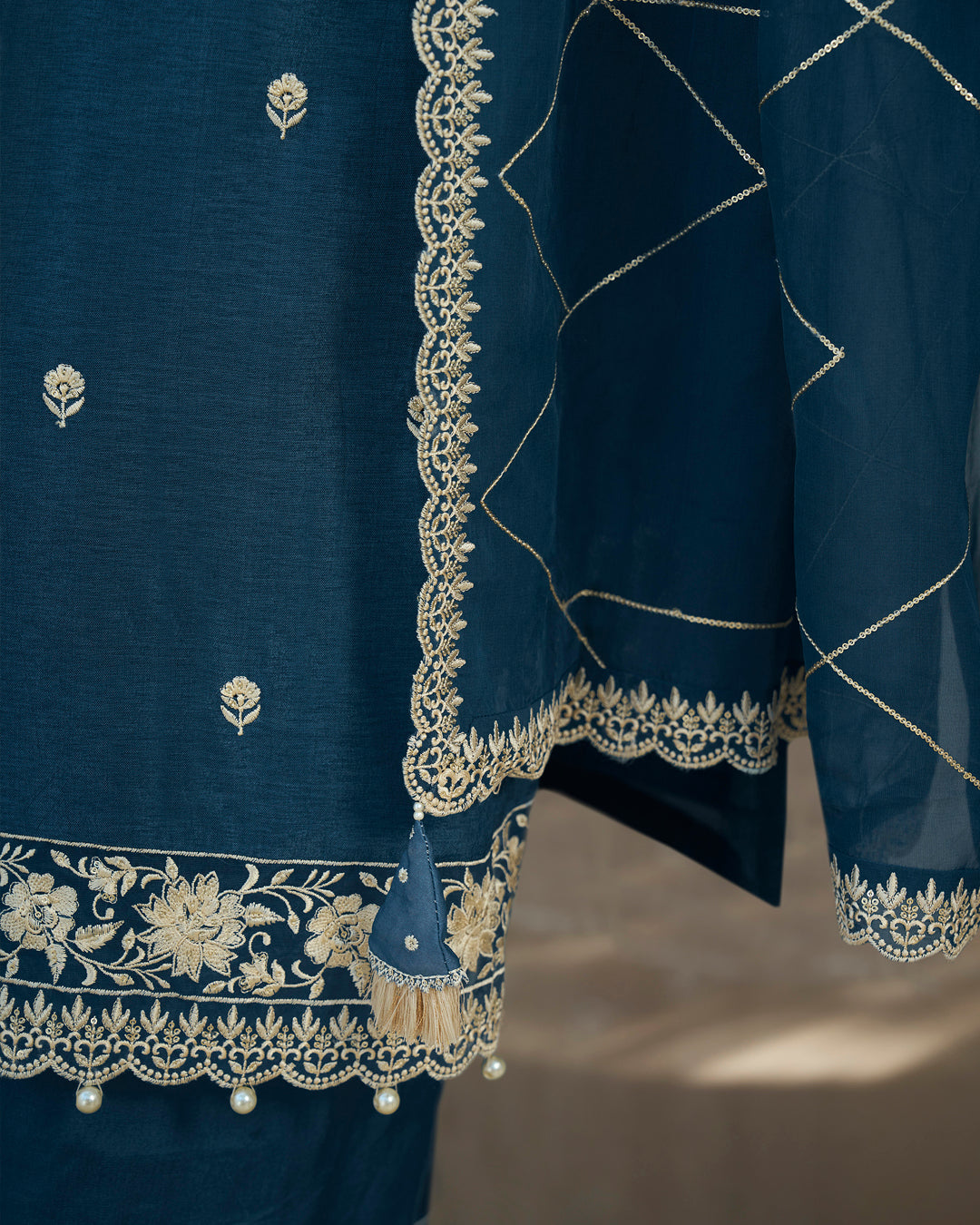 Teal Blue Dola Silk Kurta. Paired with Santoon Straight Pants and Organza Dupatta