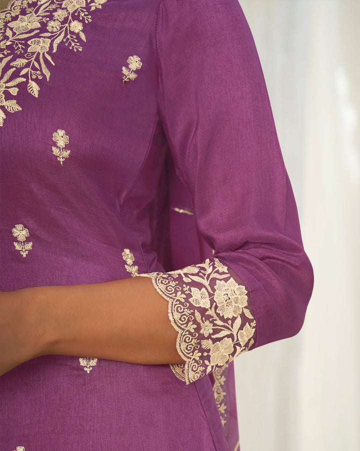 Plum Purple Dola Silk Kurta. Paired with Santoon Straight Pants and Organza Dupatta