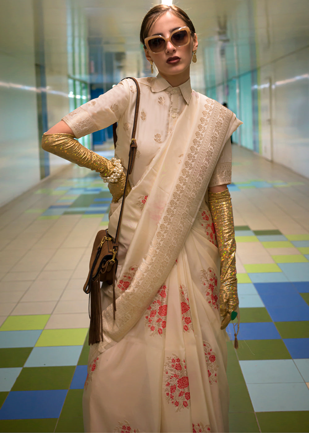 Cream White Handloom Woven Banarasi Silk Saree