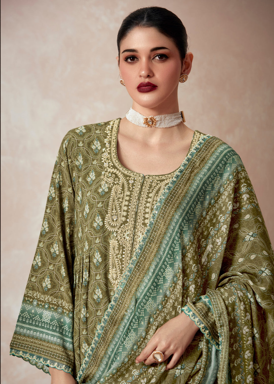 Green Pure Muslin with Dori Embroidery Salwar Suit