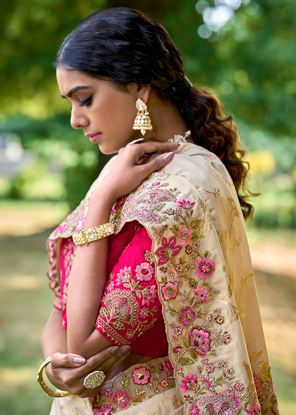 Cream White Tissue Silk Saree with Stone & Embroidery cut Work Border(Pre-Order)