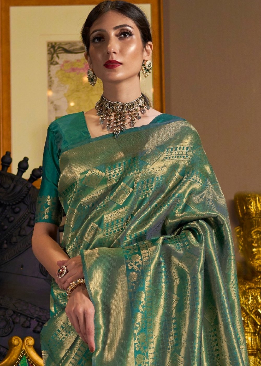 Dark Green and Golden Blend Kanjivaram Soft Woven Silk Saree – Ethnos