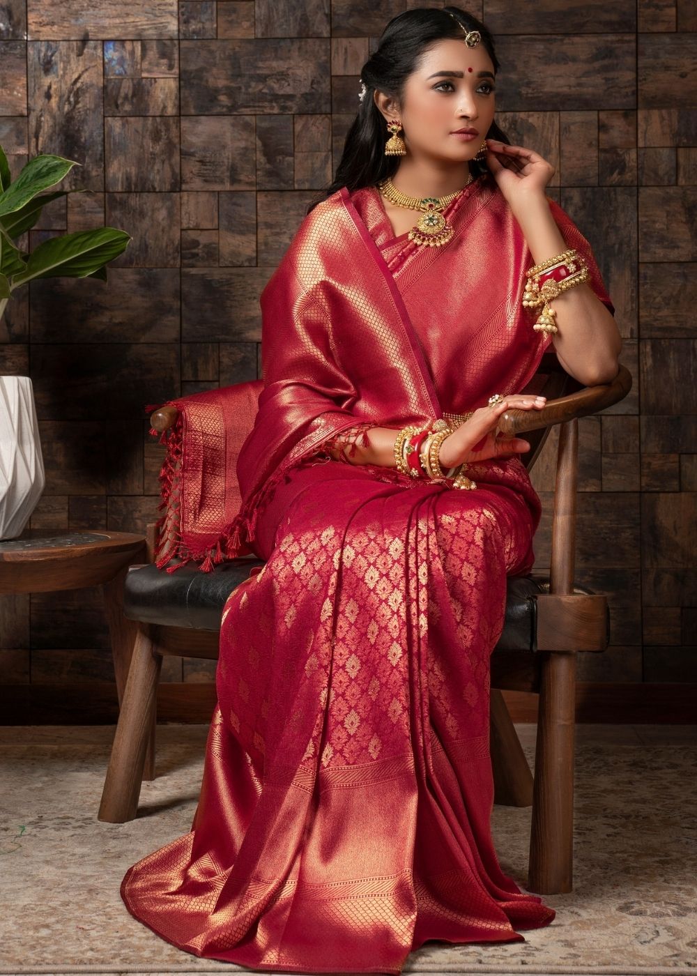 Kanjivaram Silk Saree Tagged Color Red Ethnos