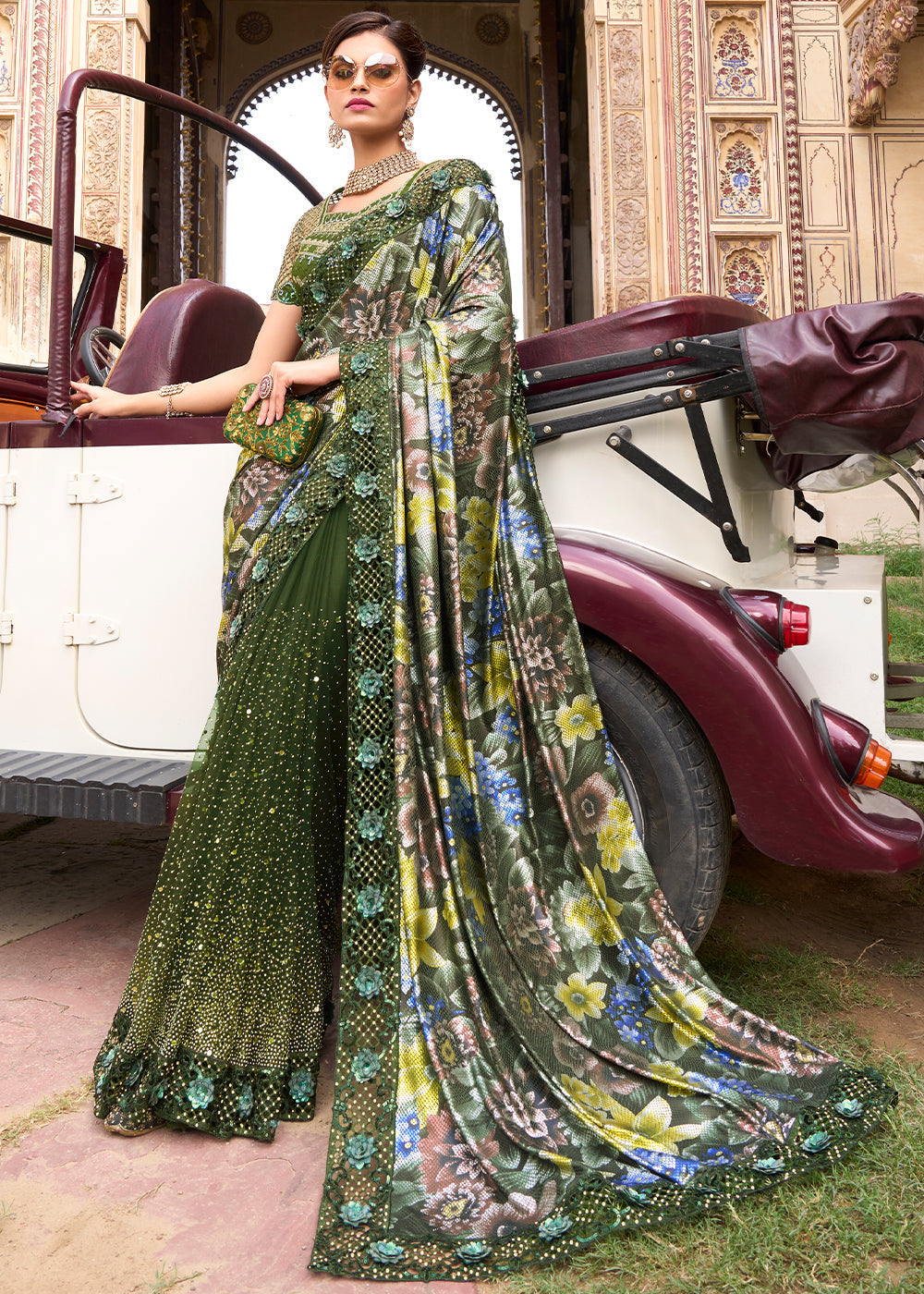 Mehandi Green Jaquard Silk Banarasi Saree – Leemboodi